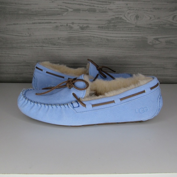 ugg dakota blue